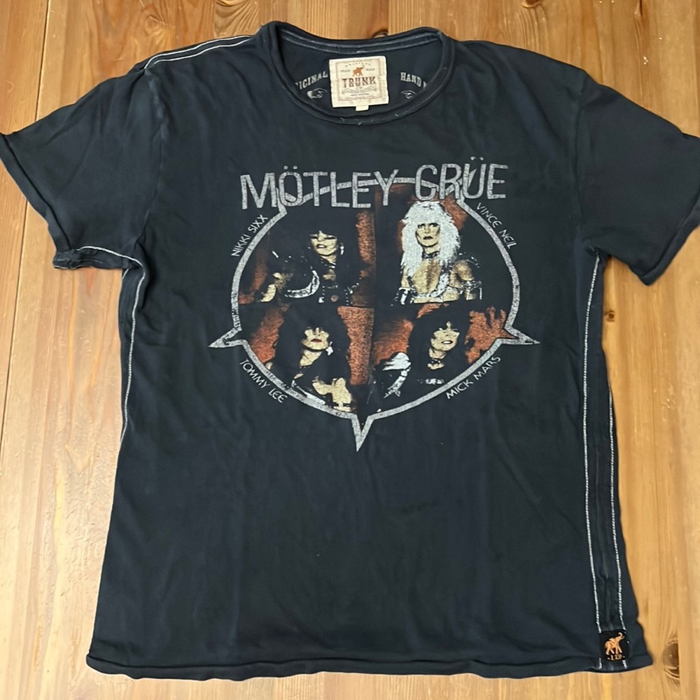 Trunk Motley Crue t shirt.  Vintage